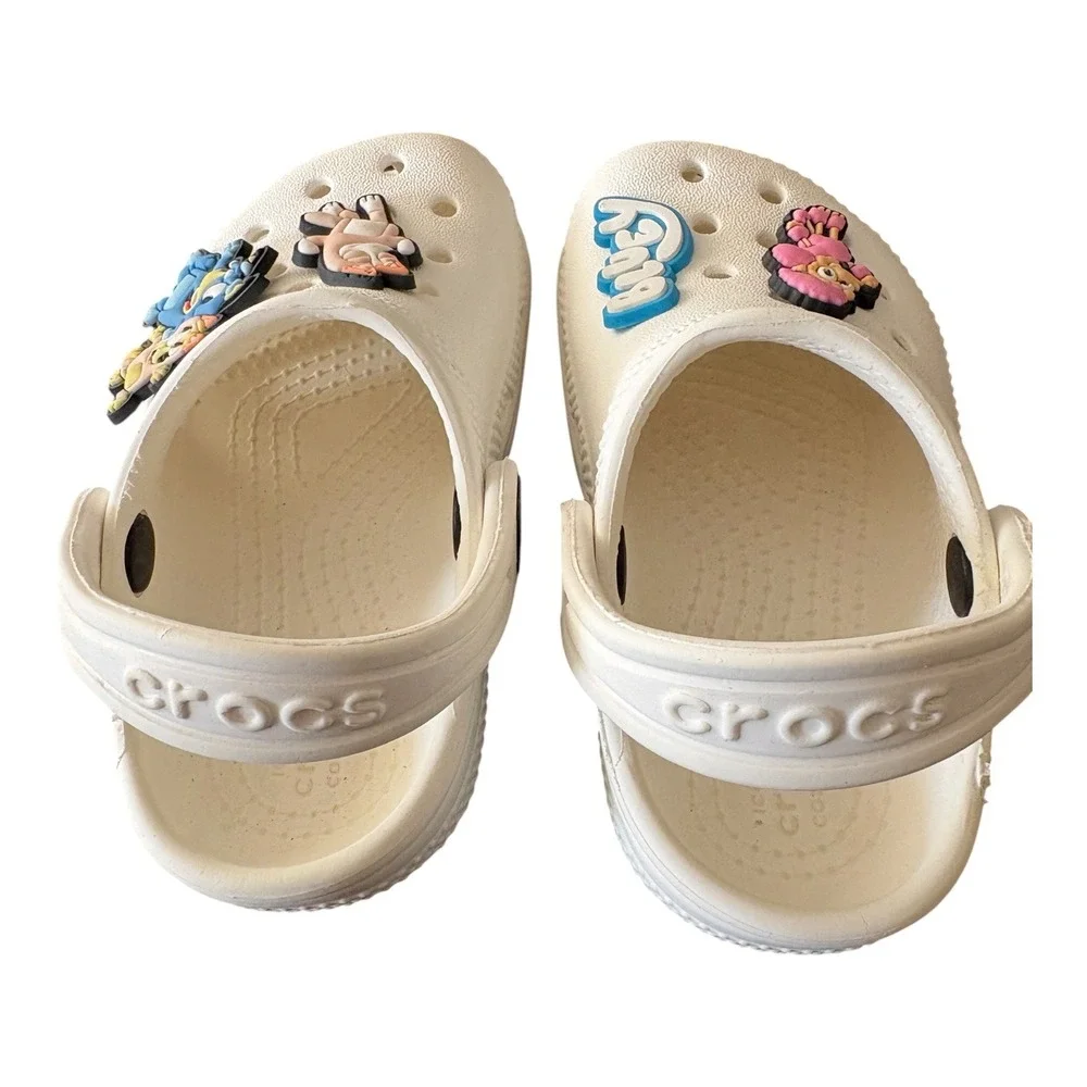 Crocs Kids Classic Clogs White with Bluey Bingo Jibbitz Charms Size C6